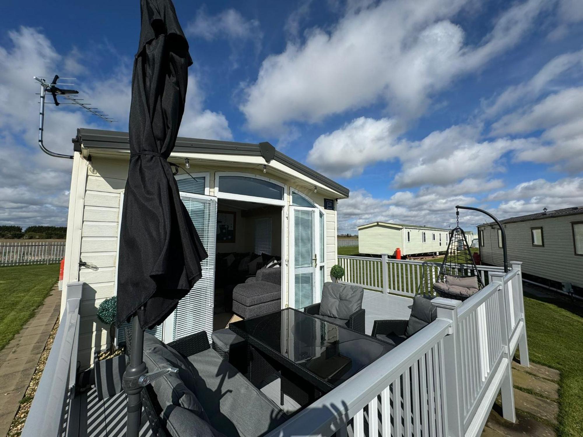 Millfields Holiday Park - The Balmoral - Coastal Caravan Breaks Ingoldmells Exterior foto